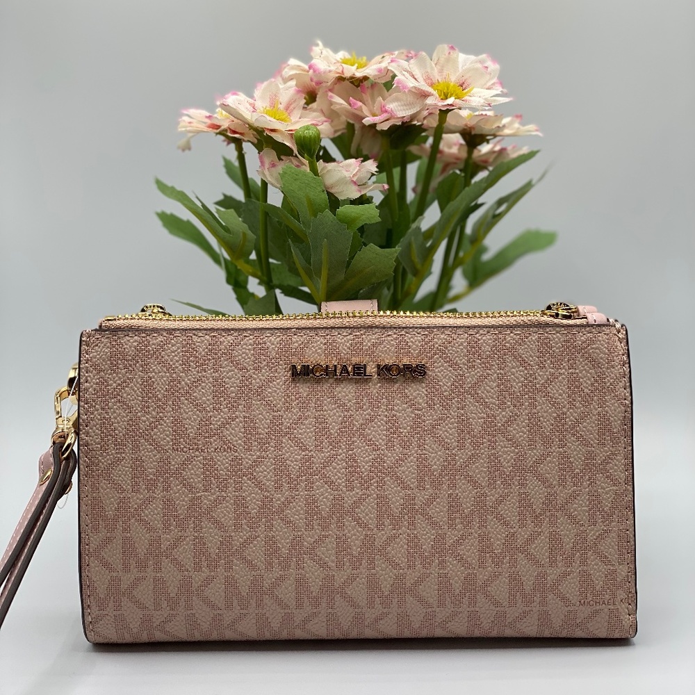 MK JDT LG DoubleZip Wristlet